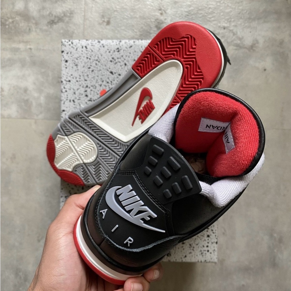 Men’s size 9.5 Nike Air Jordan 4 retro Bred reimagined black leather og vintage - Picture 4 of 9